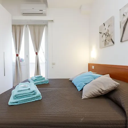 Roma Trastevere Relais Guest House-2
