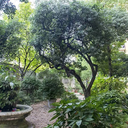 Rome Charming Suites-2