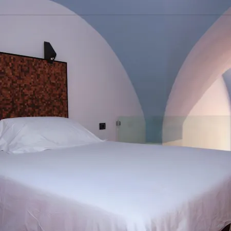 Alvino Suite And Breakfast-2