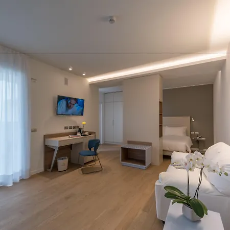 Hesperia Hotel & Residence-3