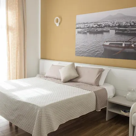 Rooms Stazione Centrale-2