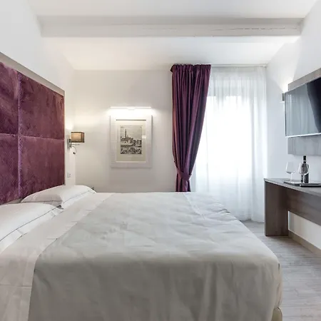 Apollo Guest House-2
