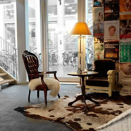 Q-Factory Hotel-2