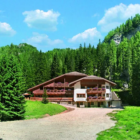 Hotel Villetta Maria Cottage-3