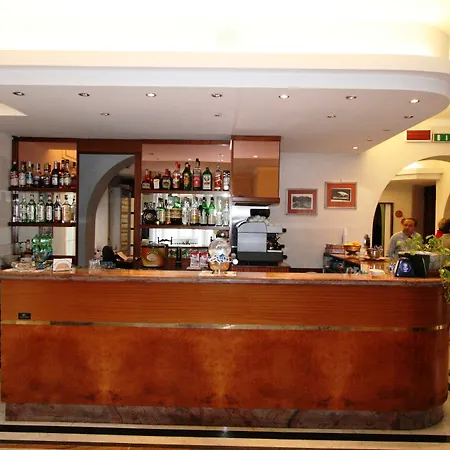 Hotel Dora-3