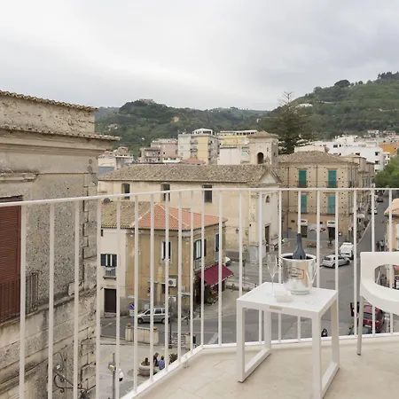 Townhouse Tropea-2