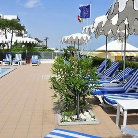 Hotel Plaza Esplanade-2