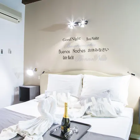 Do-Do Navona Suites-3
