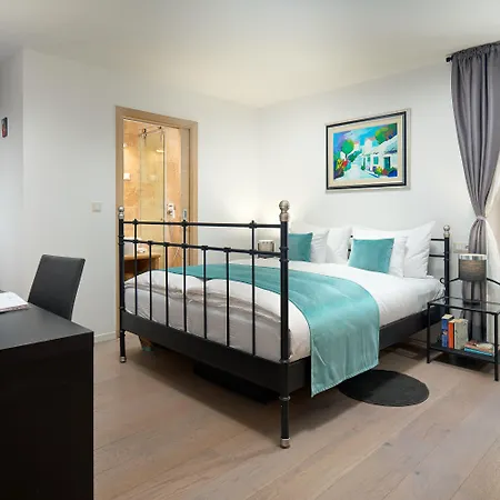 Perla Luxury Rooms-3