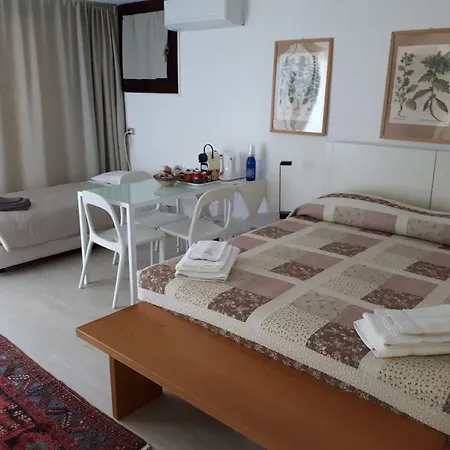 San Lazzaro Room-2
