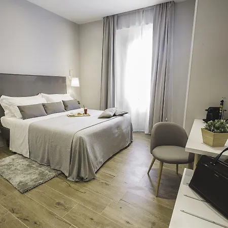 Colonna Luxury Suites-2