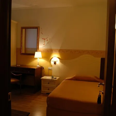Albergo Ristorante Flora-2