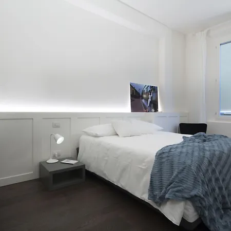 Emilia Suite Express-3