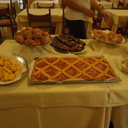Hotel Fior Di Pino-2