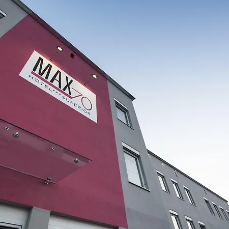 Hotel Max70-3