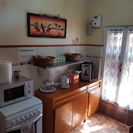 Santa Toscana Guest House-2