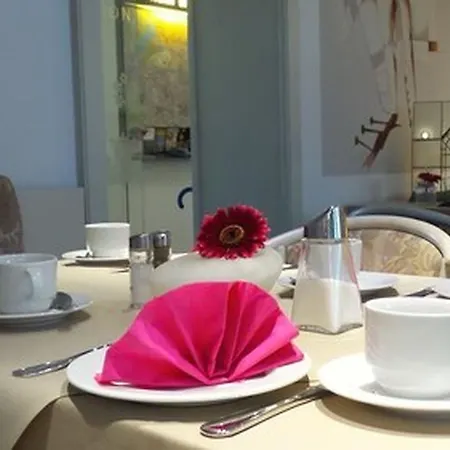 Hotel Alt - Tegel-2