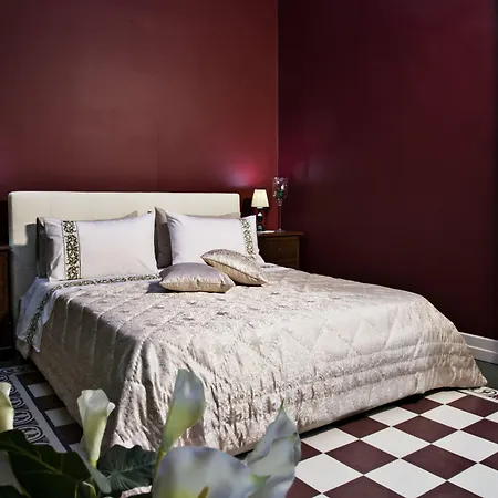 Art Fashion House Luxury Rooms-2