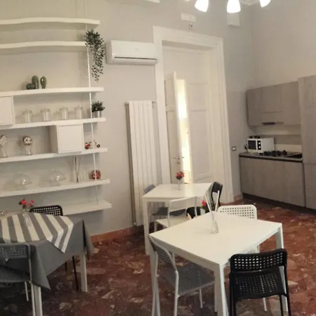 Mantegna Rooms-2