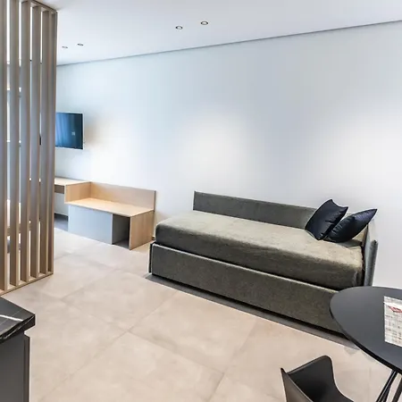 Corso Sicilia Apartments-2