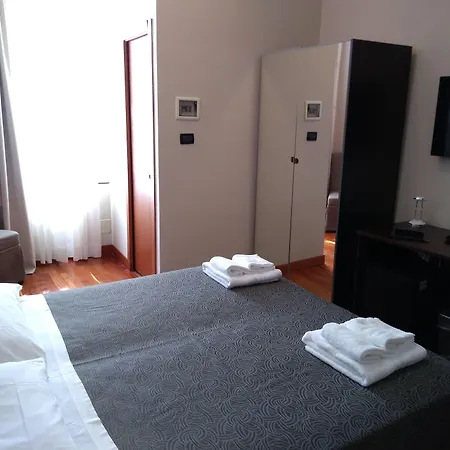 Hotel Twenty Nine-3