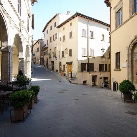 Dimora Dell'Erbe Rooms-2