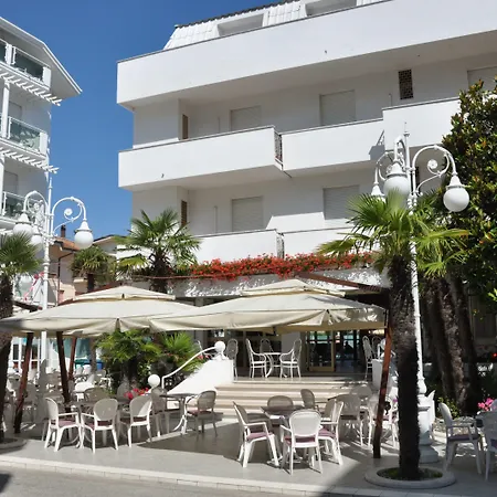Hotel Giovanella-3