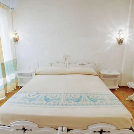 Hotel Al Faro-2
