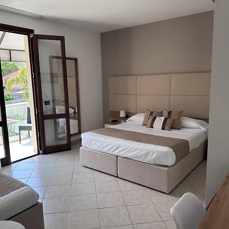 Hotel Baia Di Venere-3