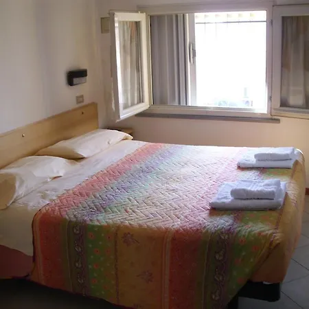 Hotel St. Raphael-3