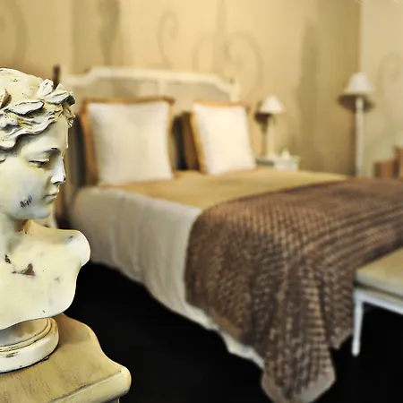 La Garçonniere-Suite in Salerno centro-2