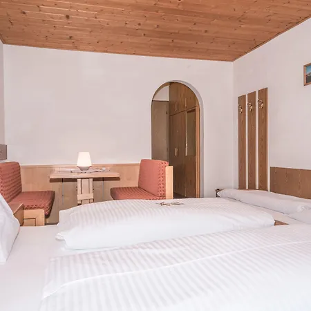 Residence Condor-2