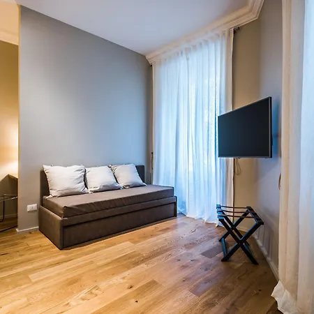 Giselda Home-3