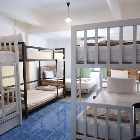 Frog House Bed & Breakfast (Adults Only)-3