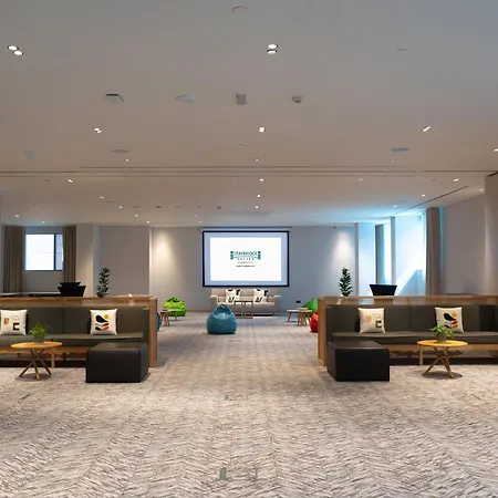 Staybridge Suites Dubai Internet City By Ihg-2