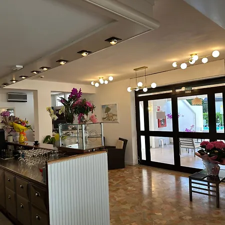 Hotel Rosa Dei Venti-3