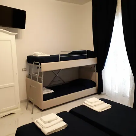 Royal Rooms-3