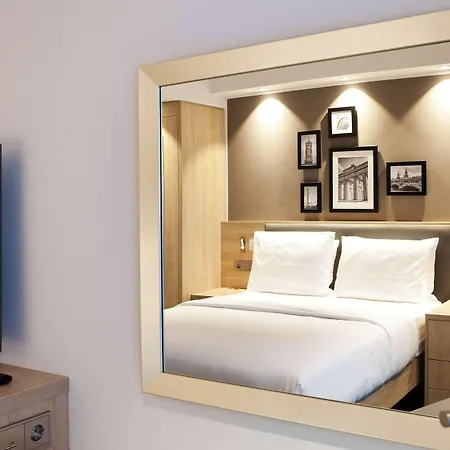Hampton By Hilton Berlin City East Side Gallery-2