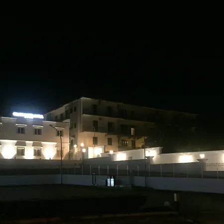 Grand Hotel Royal-2