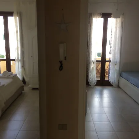 B&B Pesciolino Rosso-2
