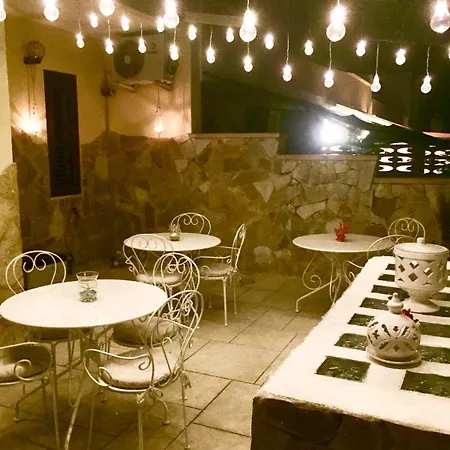 B&B Pesciolino Rosso-3