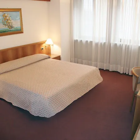 Hotel Villa Ottoboni-3