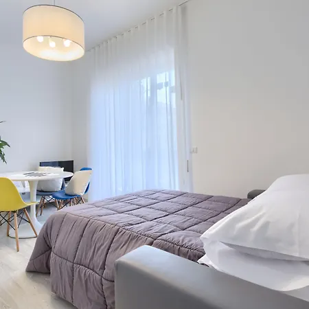Flower Suites Sorrento-3