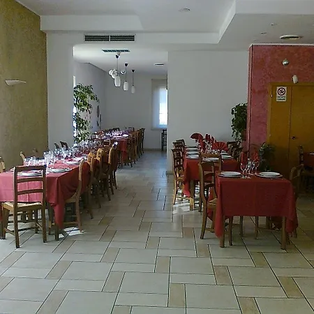 Hotel Millennium - Orte-3