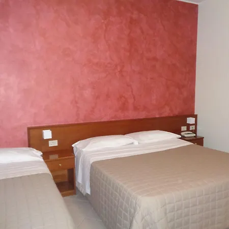 Hotel Millennium - Orte-2