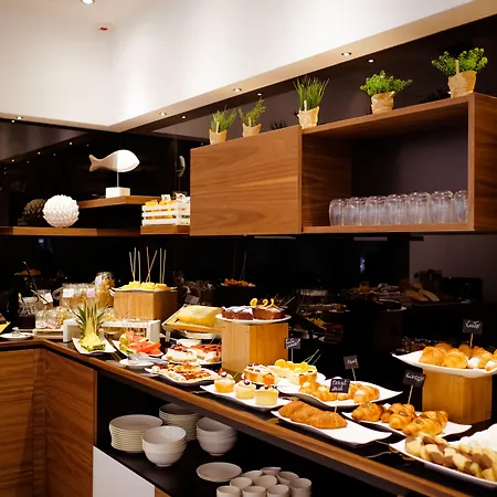 Dan Hotel-2