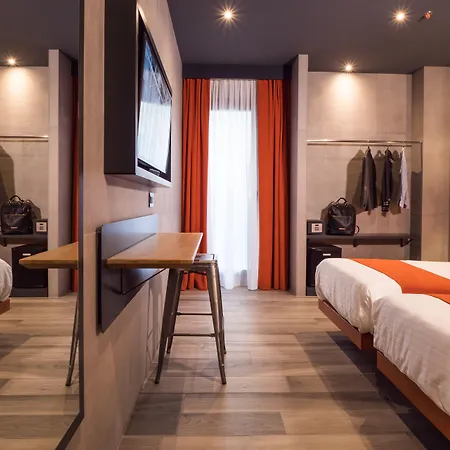 J24 Hotel Milano-2