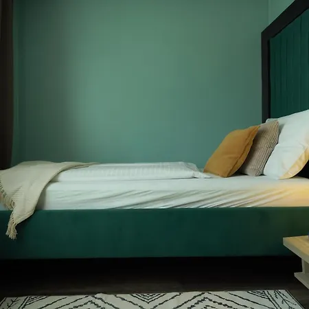 Design & Budget Hotel Wien Schoenbrunn-2