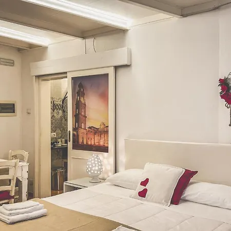 Cadelli Luxury Suite-3