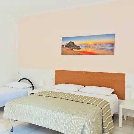 B&B Pizzomunno e Cristalda Rooms-2